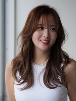 ワン 横浜(ONE005)&nbsp;オリーブベージュ/ウェットヘア /レイヤーカット/横浜