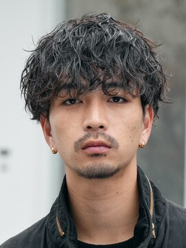 フィフス 原宿(fifth) 原宿ツイストスパイラルパーマ波巻きパーマメンズパーマフェード