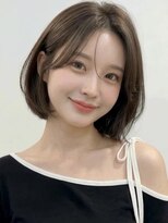 モッズヘア 越谷(mod's hair)&nbsp;ダークブラウンセンターパートひし形小顔丸みボブA8越谷30代40代