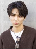 毛流れセンターパート韓国風ニュアンスパーマメンズミディアム