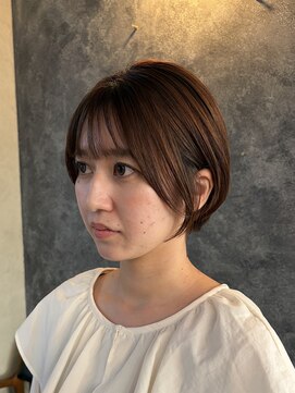 アルウ(Aru) 丸みショートスタイル