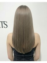 ハーツオオサカ(HE:ARTS OSAKA)&nbsp;ハイトーンでも艶髪 HE:ARTS髪質改善トリートメント