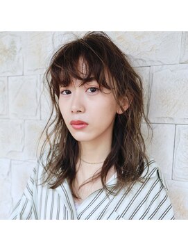 デイジードゥ(Daisy duex) くびれセミディ