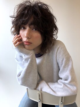 ガレージ バイ グリーン 原宿 表参道(Garage by green) 【loki】ミディアムウルフ