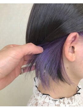 ヘアーアンドメイク ドレス(DRESS) イヤリングカラー パープル