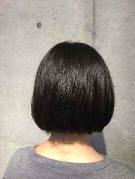 タエビスアリッサム(Taebis Alyssum) まとまるボブ／前髪パーマ