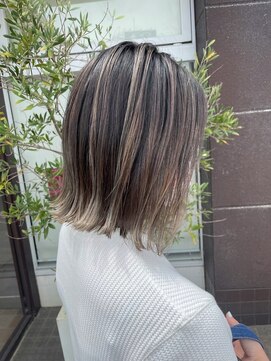 アース コアフュールボーテ 川中島店(EARTH coiffure beaute) モカグレージュハイライト外ハネボブ