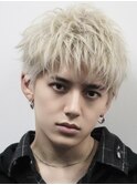 金髪メンズショートフェザーショートフェザーパーマ