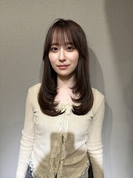 ハイフン(hyphen) レイヤーカット☆透明感カラー☆グレージュカラー