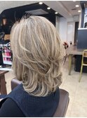 白髪を活かしたハイライト&王道レイヤースタイル【延山styring】