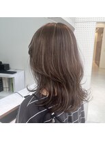 ゴットイズム(GOTTO ISM)&nbsp;グレージュハイライト×レイヤースタイル