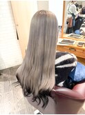 【横浜/横浜駅】シルバーグレージュ×黒毛先