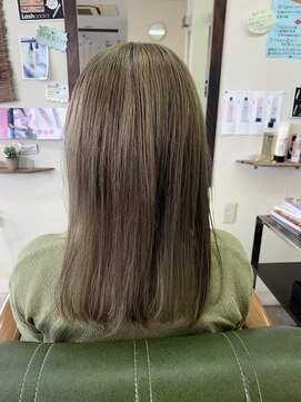 ナカマ(Nakama.) ハイトーングレージュ