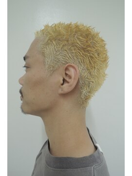 メリケンバーバーショップ トーキョー(MERICAN BARBERSHOP TYO) 考案者が施術するEASYPUNK（ヌマタユウト）30