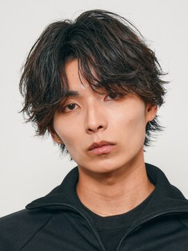 フィフス(fifth) 原宿メンズセンターパートニュアンスフェザーパーマルーズパーマ