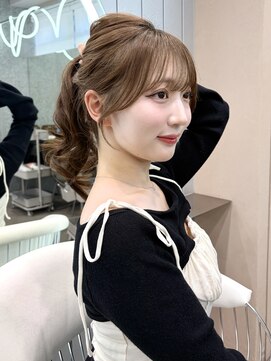 グロー オオミヤ アネックス 大宮(GLROW OMIYA ANNEX) レイヤーカット ミディアムレイヤー 顔周りカット