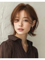 ハーツ(Heart's)&nbsp;ミセスショート×白髪ぼかしカラー３０代４０代５０代６０代