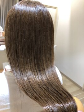 トゥーリ 筑紫野店(tuuli) tuuli筑紫野 アディクシーカラー 艶髪 八谷昌直