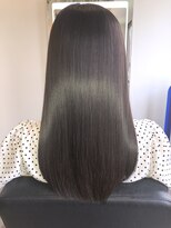 アールサロン アオヤマ(Rr SALON AOYAMA)&nbsp;プラチナミネコラストレート