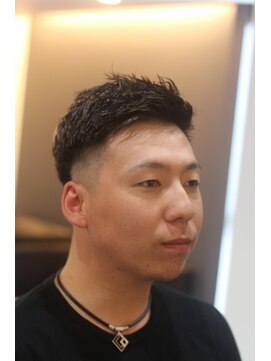 ゼロハチジー(08G) ツイスト メッシュフェードカット