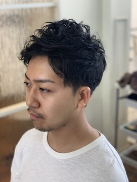 ルクール 喜多町店(Le Coeur) グラメパーマ×アップバング/刈り上げ(メンズ)◎20代30代40代