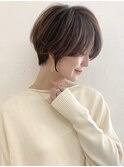 大人可愛い耳掛けショート20代30代40代ハイライトカラー