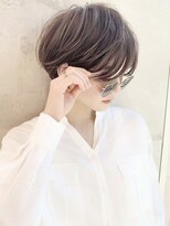 20代30代40代大人可愛い耳掛けひし形くびれ丸みショート