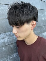 ヒュイル バイ ニアウ(Hwyl by Niau)&nbsp;メンズマッシュパーマ波巻スパイラルパーマニュアンスパーマ