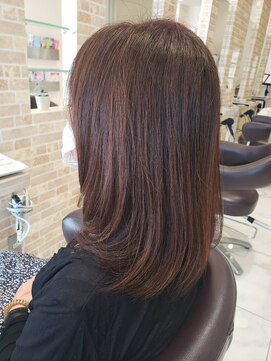 グランデュール 焼津店(GRANDEUR) 【GRANDEUR焼津店】ミディアム×前上がりスタイル