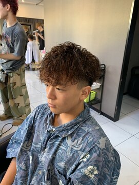 アイズ 海老名(AIZU) ツイストスパイラルパーマ　ツイストパーマ　スペインカール