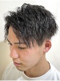 無造作ツイストスパイラル/センターパートカルマパーマ