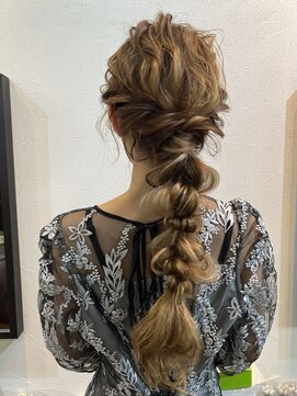 ステラ(stella) ボリューミーな編みおろし