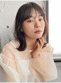 くびれヘア小顔カットワンカール薄めバングナチュラルカール