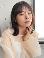 くびれヘア小顔カットワンカール薄めバングナチュラルカール