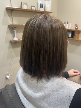 シー 浜松三方原店(She) 白髪ぼかしハイライト30代、40代、50代