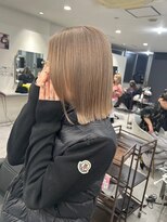 キング(K!ng)&nbsp;縮毛矯正髪質改善ハイライトレイヤーカット枚方美容室エクステ