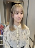 【シルバーベージュ】