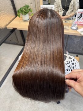 リタ 枚方(Rita) ◎美髪縮毛矯正×髪質改善ロングで大人艶髪