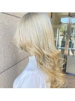 美容師 久保浦 ハイブロンド