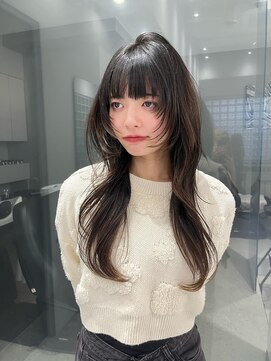 イリ(iLi) 【iLi×MIRAI】顔周りレイヤー/レイヤーカット/ハッシュカット