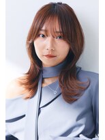 クロードモネエイチツーオーアヴェダ 東京駅ビルTOKIA(CLAUDEmonet H2O AVEDA)&nbsp;ミディアムレイヤーカット 東京駅/レイヤーカット