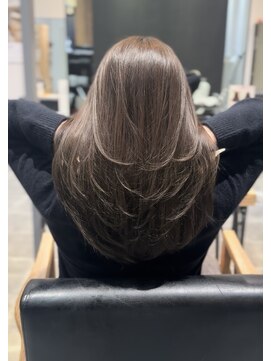 アヴァンス 泉大津店(AVANCE.) レイヤースタイル