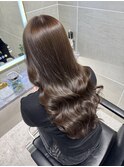 履歴が複雑でも諦めない！ダメージレスな艶髪ダブルカラー