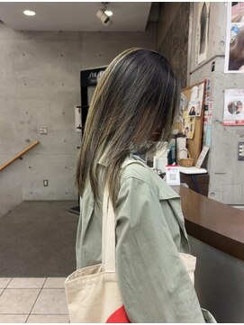 ヘアールーム プリズム(Hair room Prism) カーキハイライトロング【池袋西口/要町】