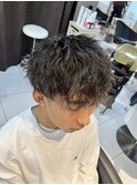 ツイストスパイラルパーマ　ショートマッシュ波巻き刈り上げ韓国