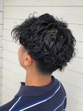 ココンフワット (Coconfouato) 波打ちツイストスパイラルパーマ