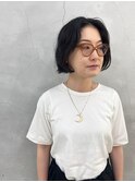 パーマ風センターパートミニボブ