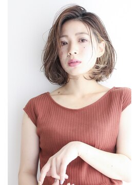 ルー(Luu) ナチュラルワンカールボブシースルーバング神戸/東灘/住吉/岡本