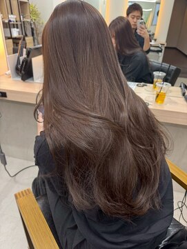 アリープアウル(ALEAP owl) ブリーチなし透明感ブラウンカラー/レイヤーカット/艶髪