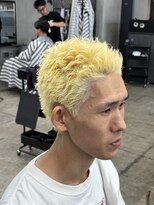 マーレ 宇部店(MARE) 金髪坊主